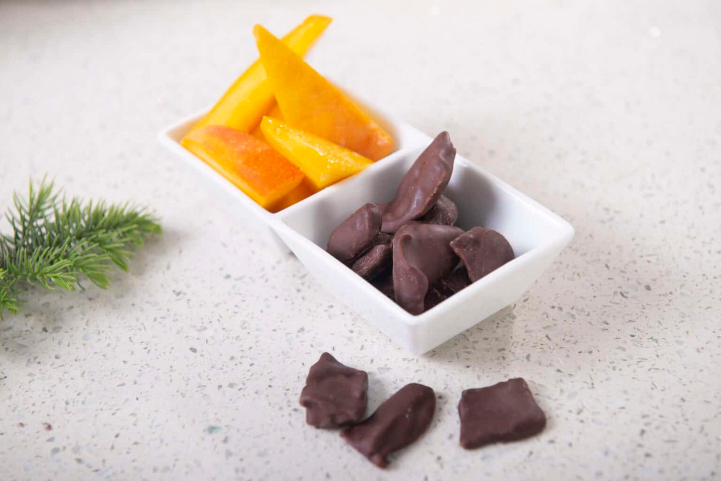 Green Sun Dark Chocolate Covered Mango – Organic, Vegan, Fairtrade Cocoa Snack (91g)